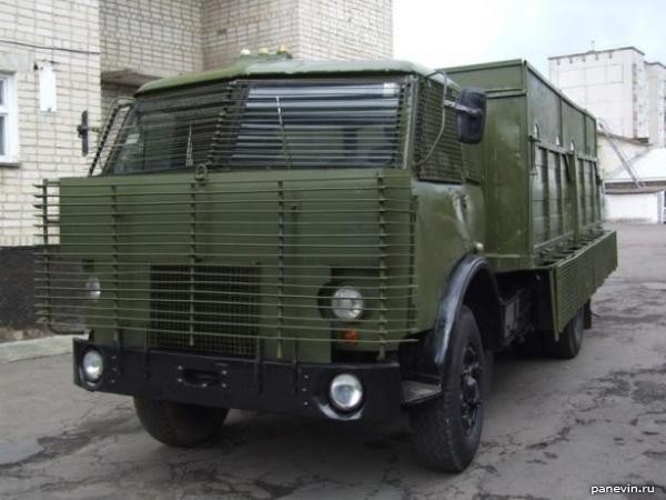 Бронированный ГАЗ-66