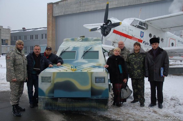 Бронированный внедорожник