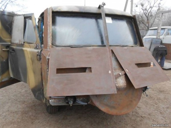Бронированный УАЗ «Буханка»