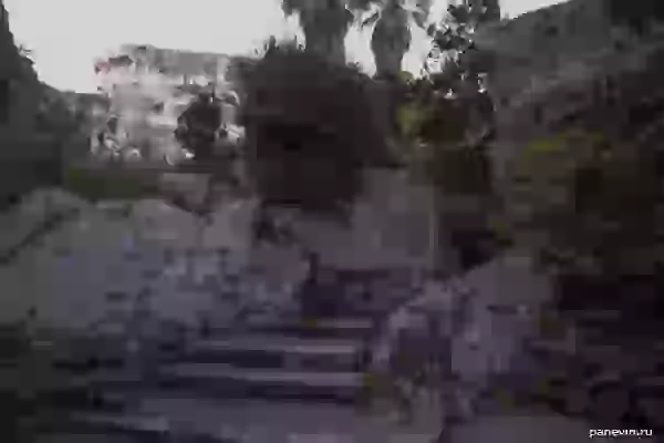 Footpaths and blocks at the bottom of stone quarries