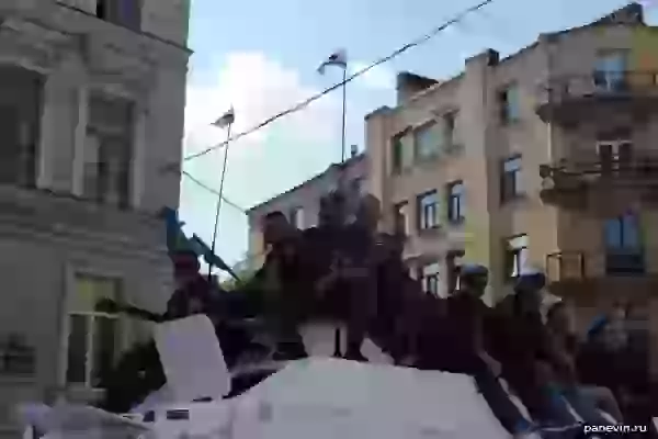 Airborne Forces Day, on the armor. Procession of a column of commandoes on the Millionnaya street