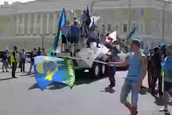 Airborne Forces Day on the Palace Square