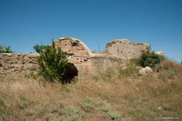 Left part of the central traverse