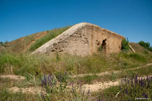 Construction of the coastal battery