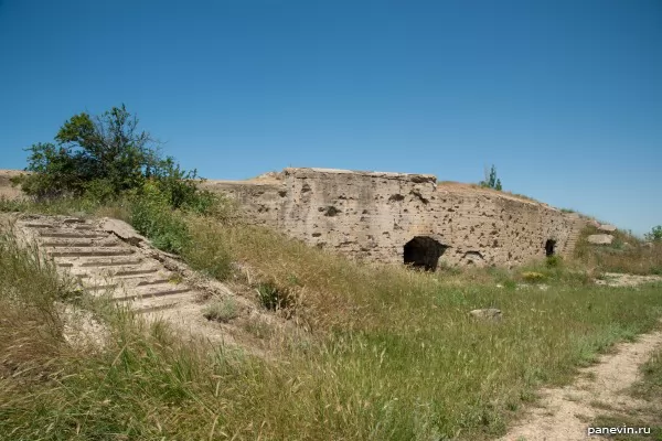 Entrance in cellars of ammunition