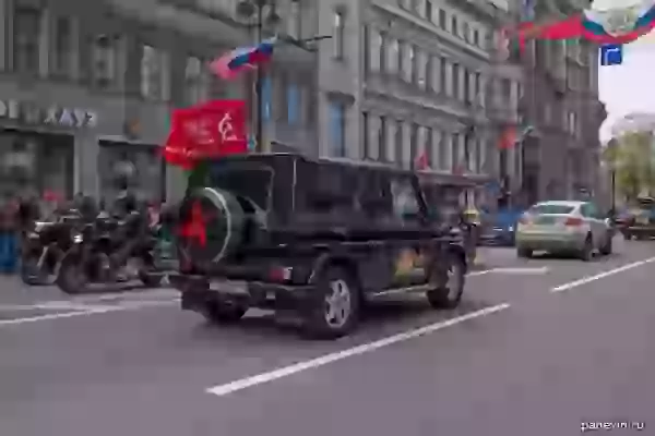 Gelandewagen and an award of a victory and a flag