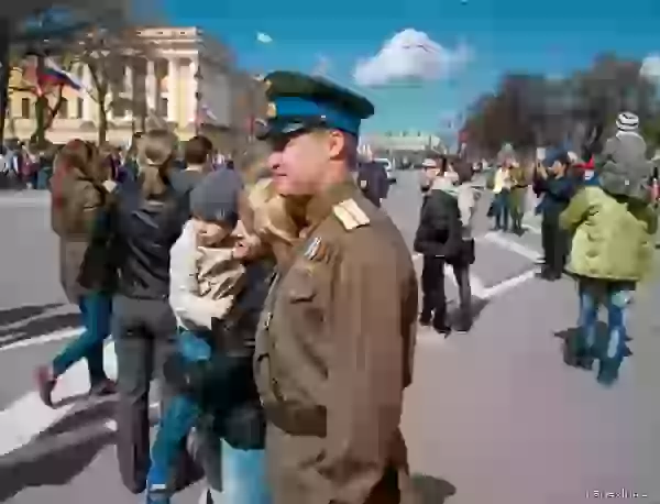 Reenactor in the form of the pilot