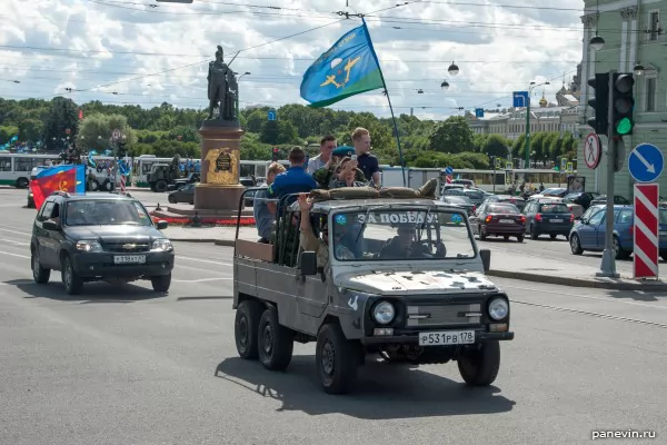 a LiAZ вдвшников