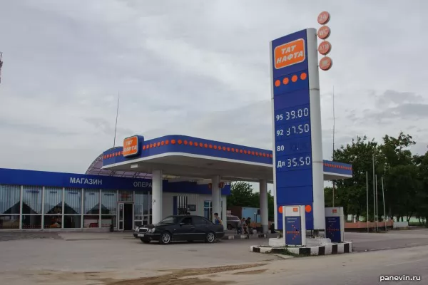 Gas station TatNafta