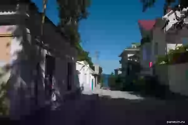 Small street to the sea
