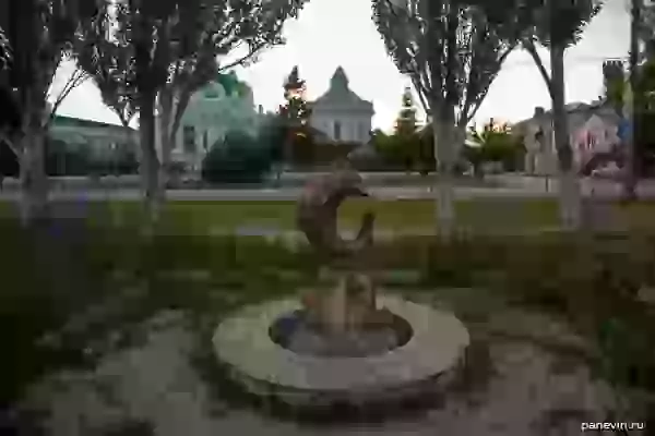 Fountain-dolphin