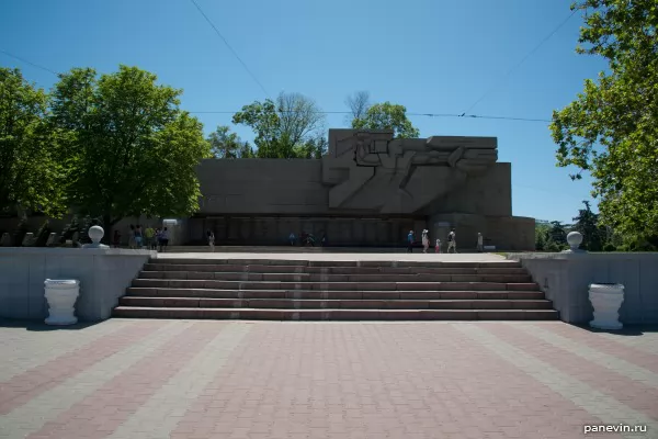 Memorial to the heroes of the defense of Sevastopol 1941-1942