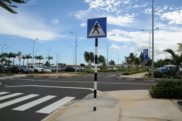 Pedestrian crossing sign