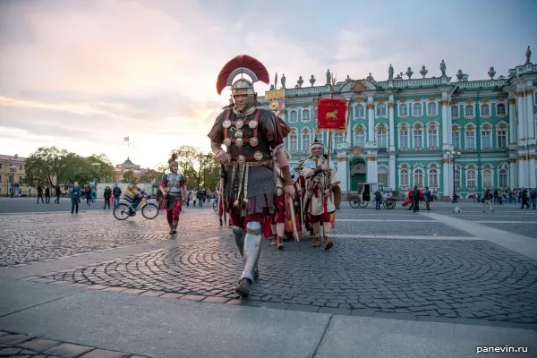 Column of the Roman legionaries on Palace Square