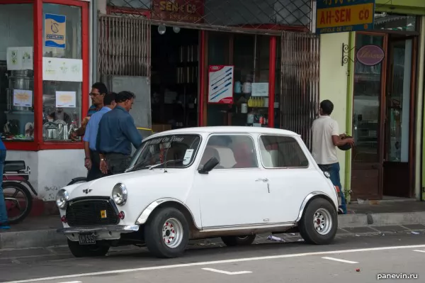 Old big-eyed Fiat