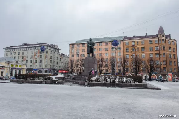 Monument to Lenin