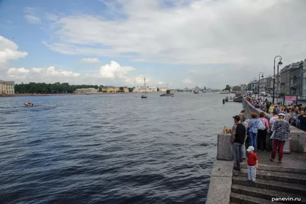 Water area of Neva, parade of the ships