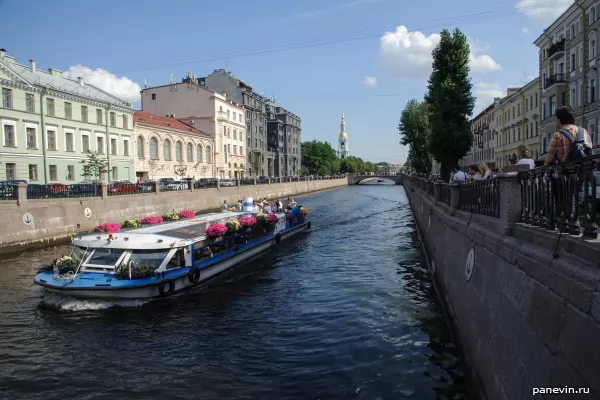 Participant of a celebration on Krjukov channel after performance