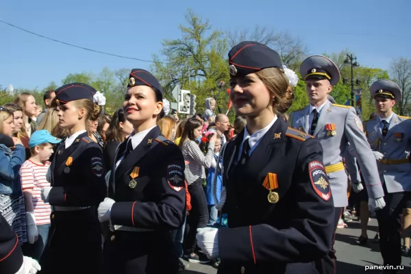 Girls-policemen