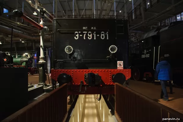 Steam locomotive Er-791-81