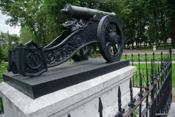 Replica cannon of the Great Army