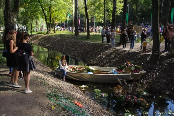 Boat with flowers