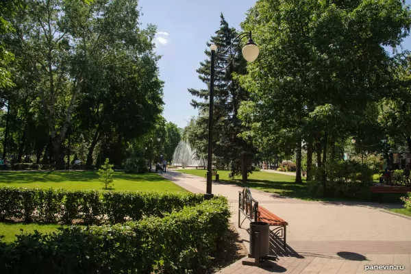 Avenue of Koltsovsky square