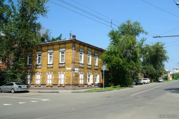 Wooden house, 17a Kalandarishvili street