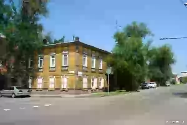 Деревянный дом, улица Каландаришвили, 17а