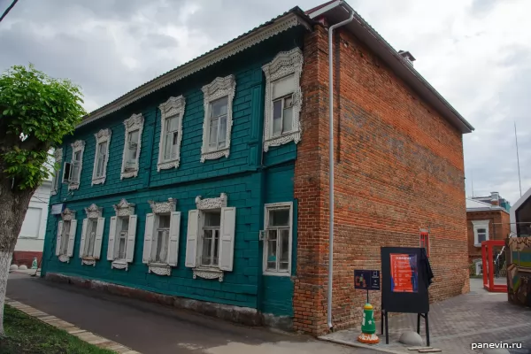 House of Porfiry Surkov