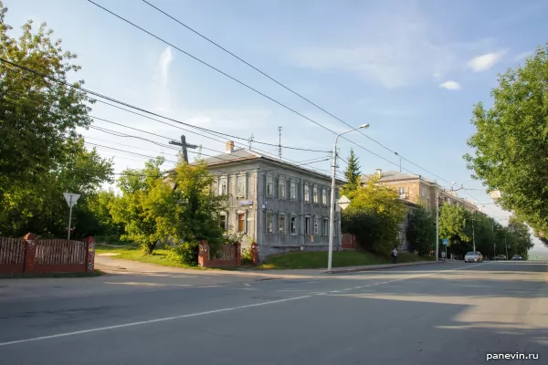 Old wooden houses on Karl Marx street