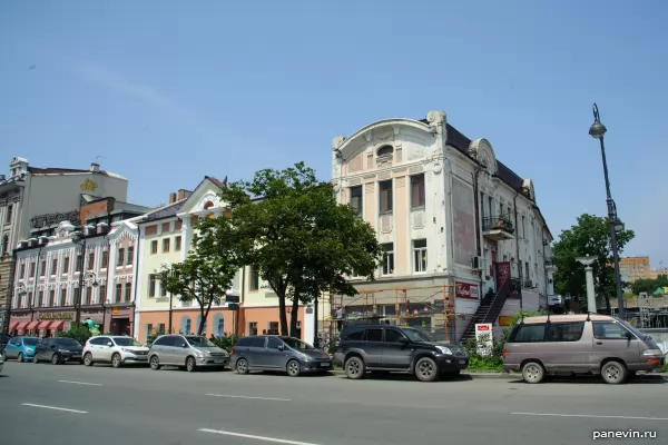 Pre-revolutionary houses on Svetlanskaya street