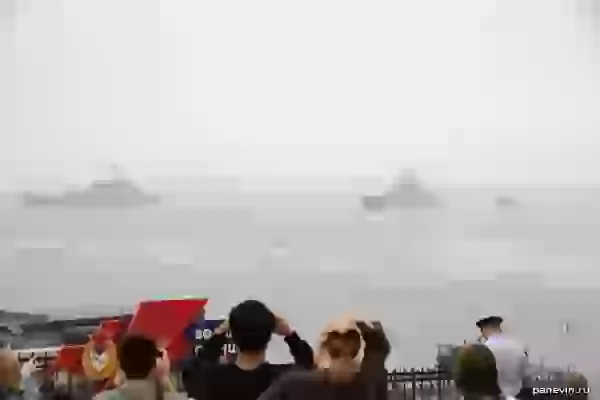 Large landing ships