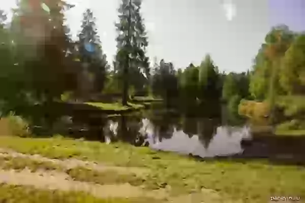 Шуваловский парк, озеро «Шляпа Наполеона»
