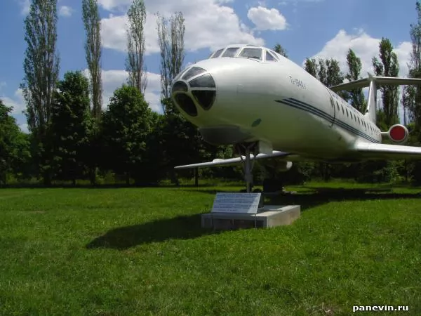 Tu-134 on a pedestal