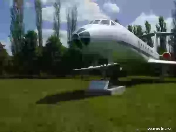 Tu-134 on a pedestal photo - Aircraft