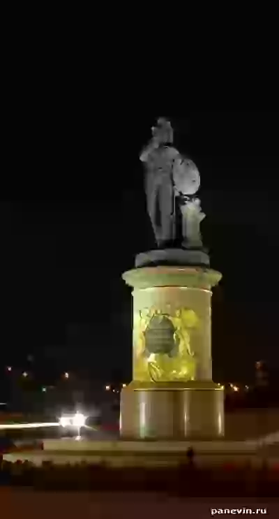 Monument to Suvorov photo - Night city