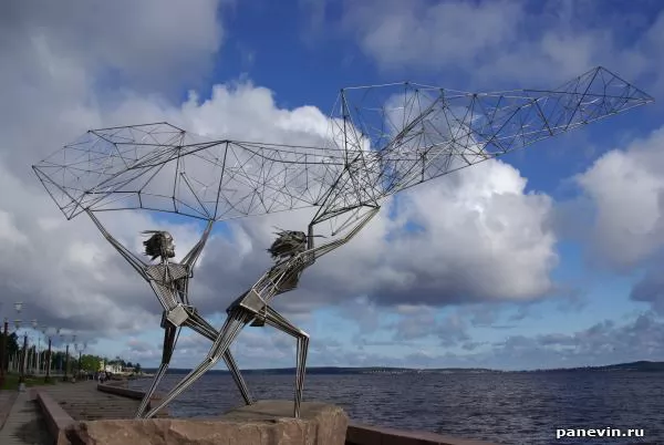 Sculpture Fishermen photo - Petrozavodsk