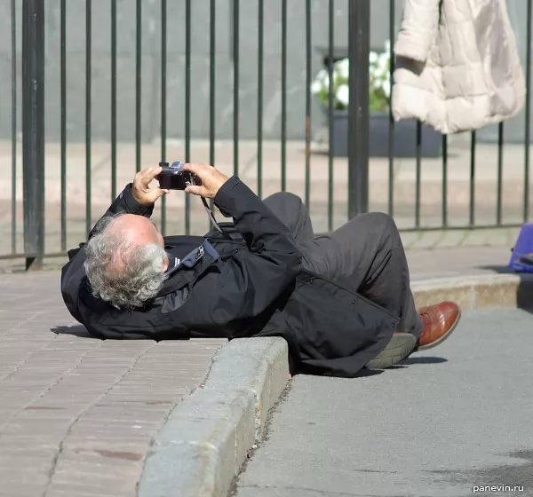 Человек с фотоаппаратом — Повседневная жизнь