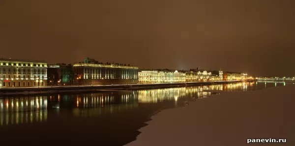 Palace embankment in winter