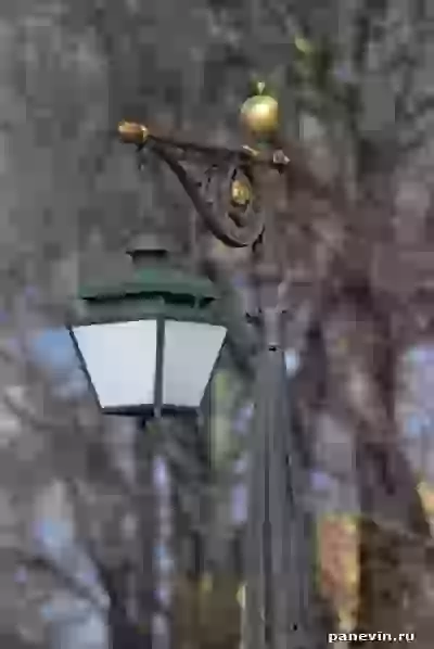 Lantern on Griboedov`s channel photo - Details