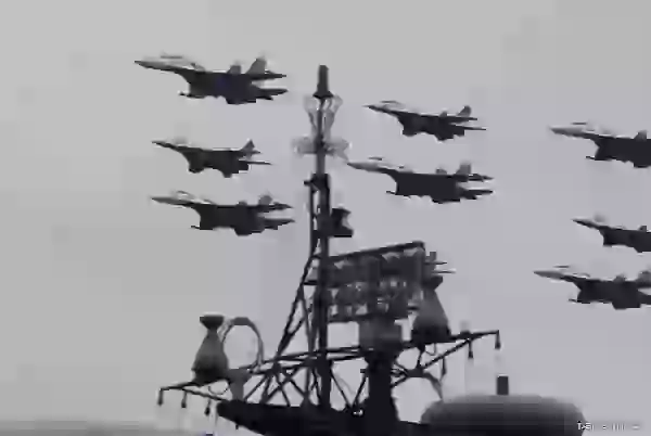 Fighters over the ships photo - Naval salon