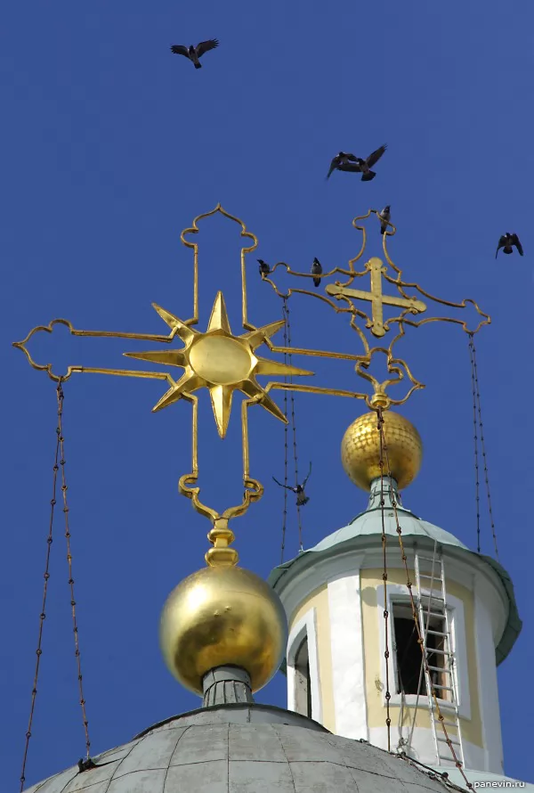 Кресты Князь-Владимирского собора