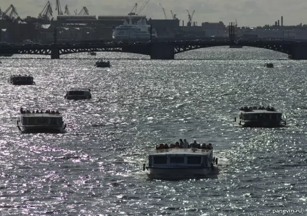 Pleasure boats on the Neva