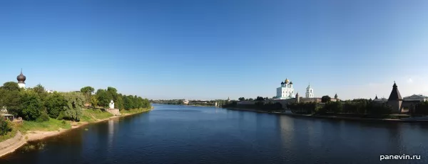 Панорама реки Великой