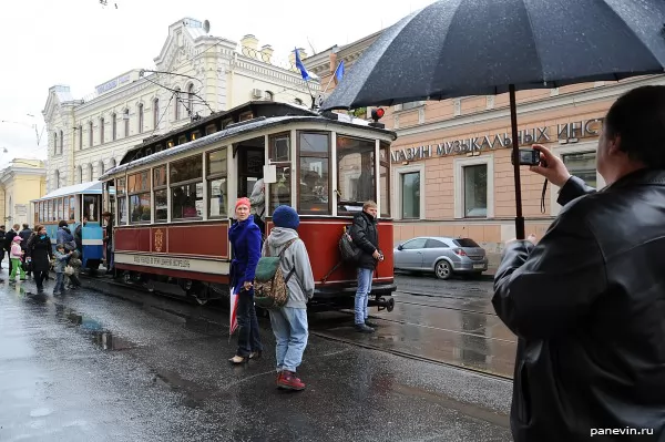 The first Petersburg tram