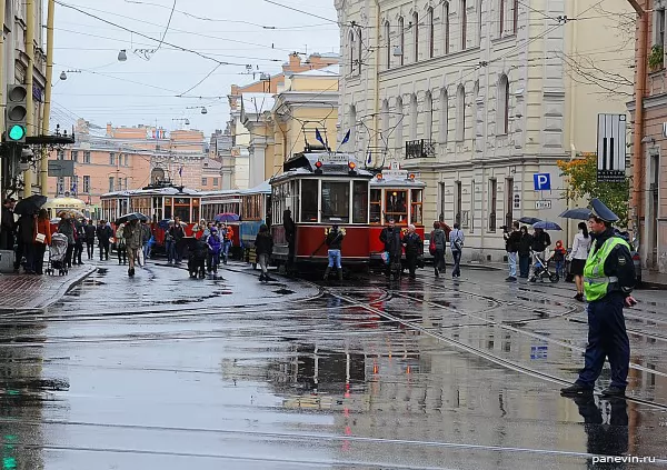 Трамваи