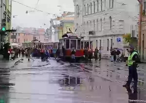 Трамваи фото - 105 лет петербургскому трамваю