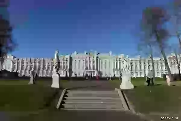 Большой Екатерининский дворец фото - Пушкин
