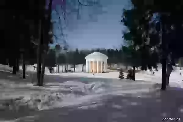 Храм Дружбы фото - Павловск